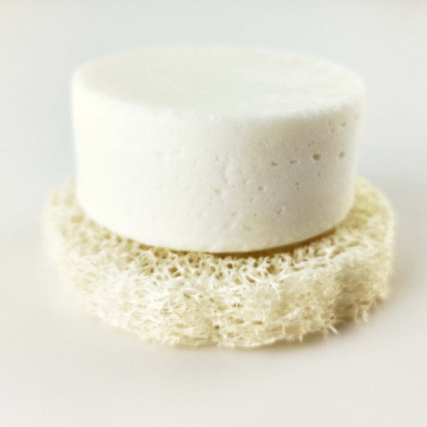 Luffa Schwamm Scheibe Ablage für Seife und festes Shampoo - PURE SOUL Naturkosmetik